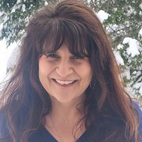 Jeanette Hurt