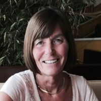 Claire Gordon
