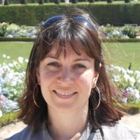 Luciana Cabral dos Santos