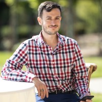 Esteban Parker