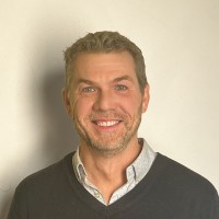 Ian Bosdet, Phd, Fccmg