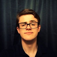 Alec Larson