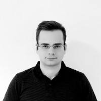 Ádám Tehenics