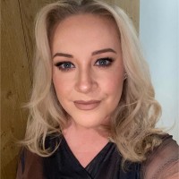 Julie Flood