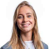 Julia Stoeckart