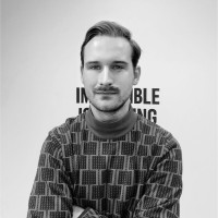 Daniel Varga