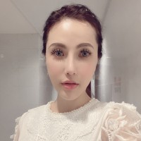 Vivian Lam