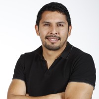 Luis Tola