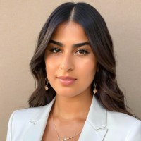 Ava Mahmoudi