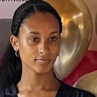 Tenika Davis