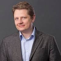 Paweł Kucharski
