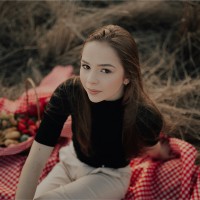 Emily Dums