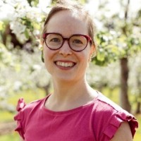 Lucie Côté, Crha