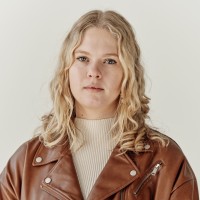 Kirsten Holland