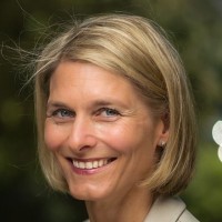 Christine Bauer