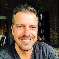 Derek Wentworth