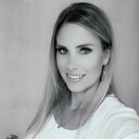 Sandra Schneider