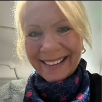 Marlene H.