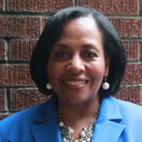Gloria Graves