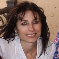 Zeza Simoes