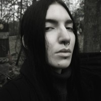 Viktor S.