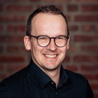 Sebastian Schönert