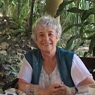 Lorraine Lee
