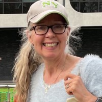 Elaine Barber