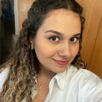 Nicole Custódio