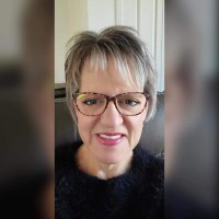 Joyce Deschenes