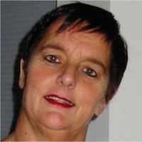 Karin Stoop