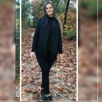 Anouk V.