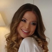 Melanie Vella Bader