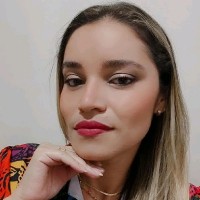 Isis Marinho