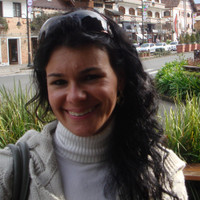 Adriana R. Paranhos Gallete