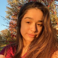 Alysa R.