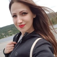 Olena Kozhushna