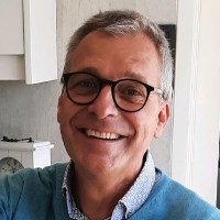 Chris Van Den Berghe