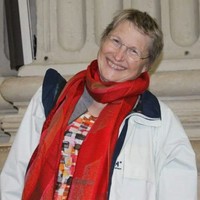 Tine Holst