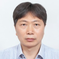 Kyoungshik Kang