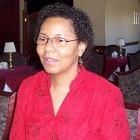 Tia Scales
