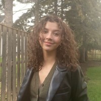 Maya Ogolini