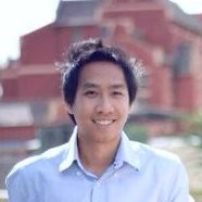 Chris Phaocharoen
