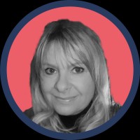 Tracey Sanderson