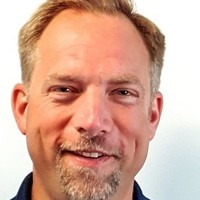 Dan R.