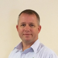 Dean Eyres