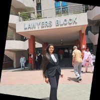 Adv Aayushi Gaur