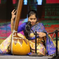 urmi makwana