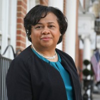 Jewell Lester, Mba, Iom