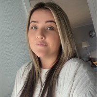 Lowri Harris